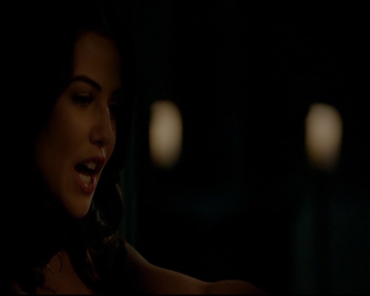 VampireDiariesWorld-dot-nl_TheOriginals_3x16AloneWithEverybody1568.jpg