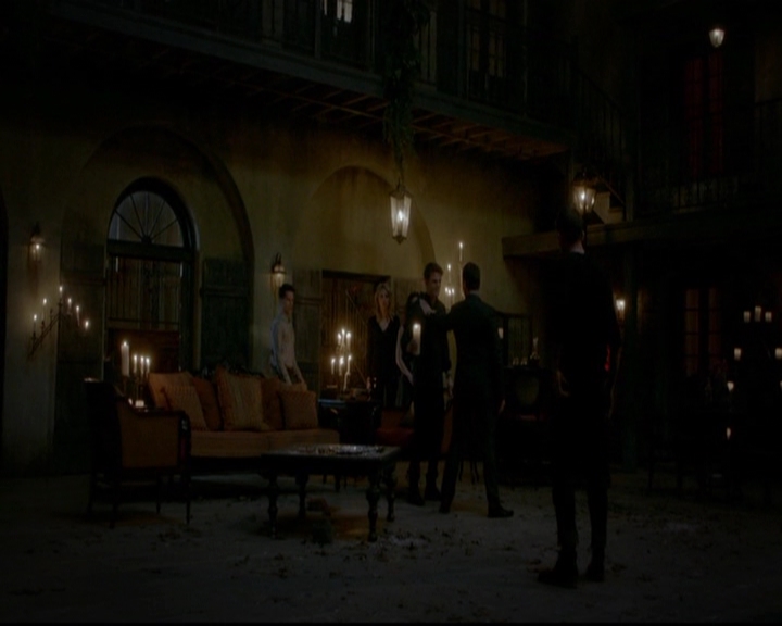 VampireDiariesWorld-dot-nl_TheOriginals_3x16AloneWithEverybody1630.jpg