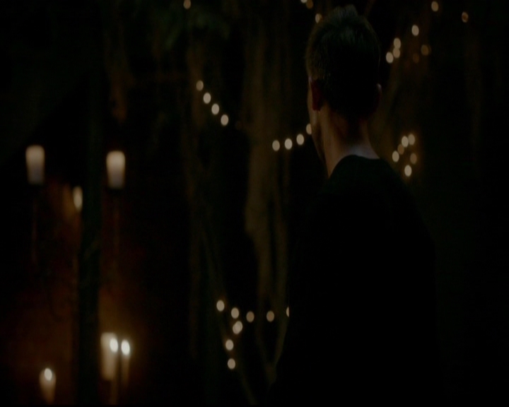 VampireDiariesWorld-dot-nl_TheOriginals_3x16AloneWithEverybody1649.jpg