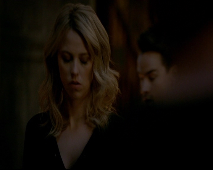 VampireDiariesWorld-dot-nl_TheOriginals_3x16AloneWithEverybody1651.jpg