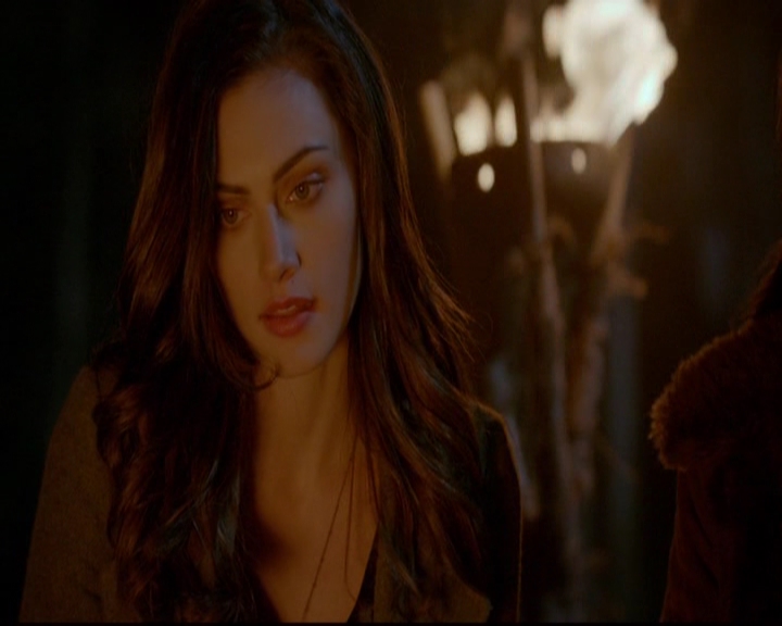 VampireDiariesWorld-dot-nl_TheOriginals_3x16AloneWithEverybody1788.jpg