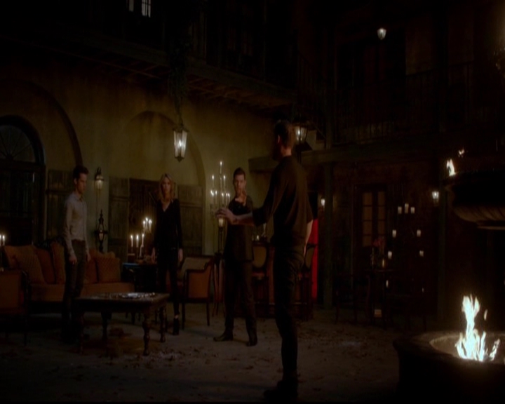 VampireDiariesWorld-dot-nl_TheOriginals_3x16AloneWithEverybody1832.jpg