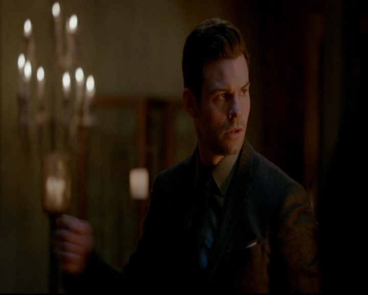 VampireDiariesWorld-dot-nl_TheOriginals_3x16AloneWithEverybody1847.jpg