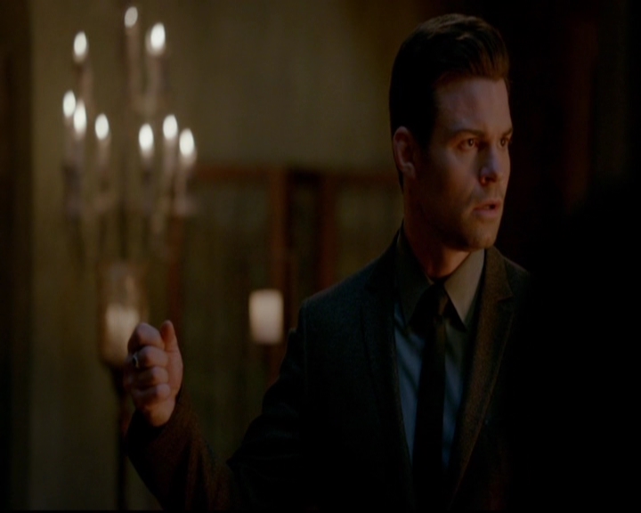 VampireDiariesWorld-dot-nl_TheOriginals_3x16AloneWithEverybody1848.jpg