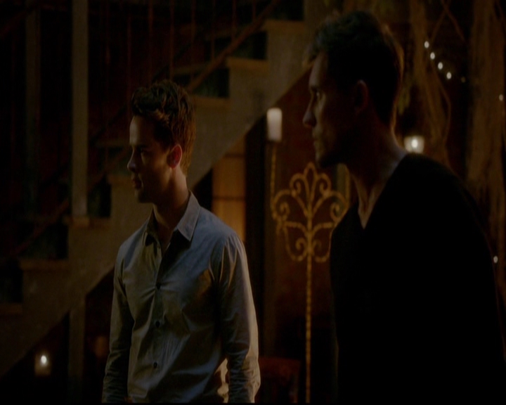 VampireDiariesWorld-dot-nl_TheOriginals_3x16AloneWithEverybody1855.jpg