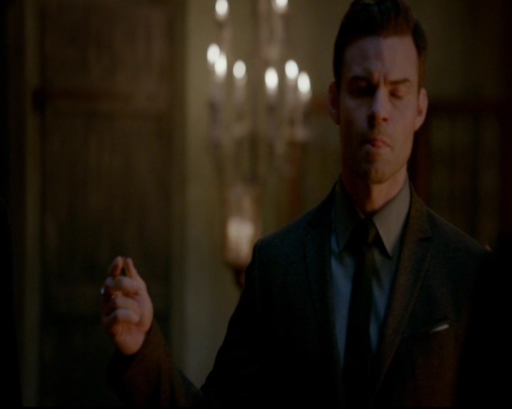 VampireDiariesWorld-dot-nl_TheOriginals_3x16AloneWithEverybody1861.jpg