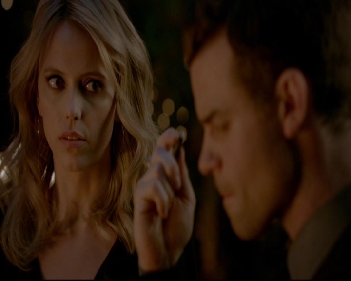 VampireDiariesWorld-dot-nl_TheOriginals_3x16AloneWithEverybody1903.jpg