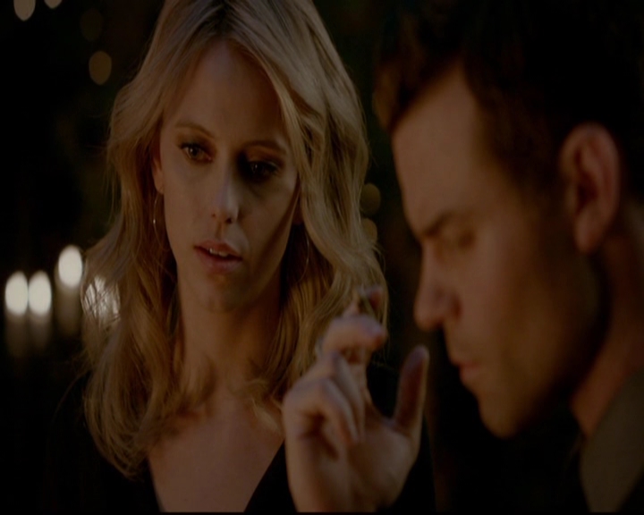 VampireDiariesWorld-dot-nl_TheOriginals_3x16AloneWithEverybody1910.jpg