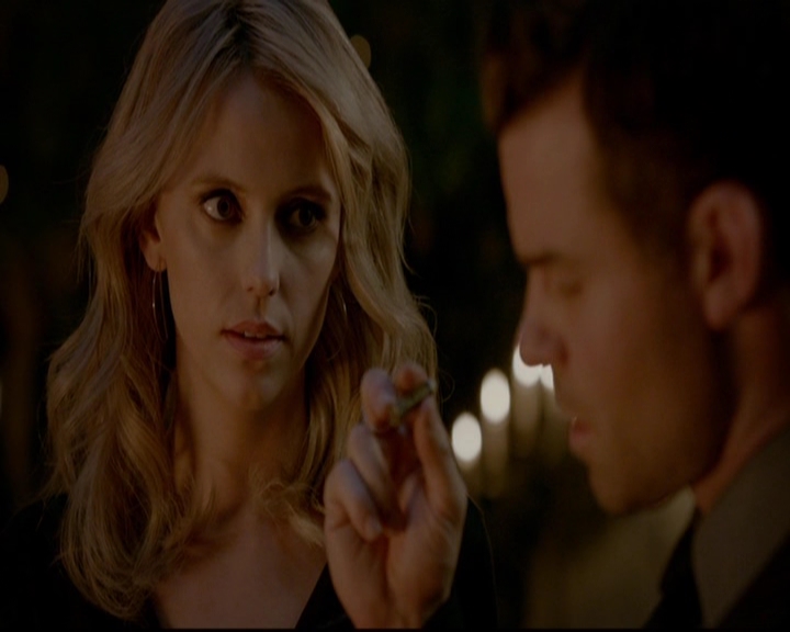 VampireDiariesWorld-dot-nl_TheOriginals_3x16AloneWithEverybody1932.jpg