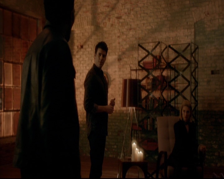 VampireDiariesWorld-dot-nl_TheOriginals_3x16AloneWithEverybody1941.jpg