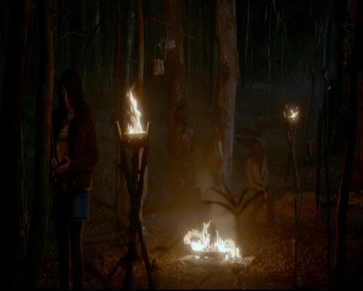 VampireDiariesWorld-dot-nl_TheOriginals_3x16AloneWithEverybody2038.jpg