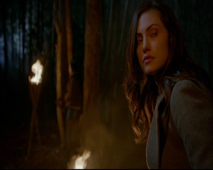 VampireDiariesWorld-dot-nl_TheOriginals_3x16AloneWithEverybody2071.jpg