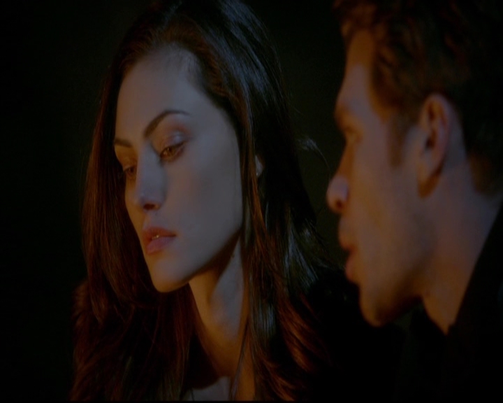 VampireDiariesWorld-dot-nl_TheOriginals_3x16AloneWithEverybody2082.jpg