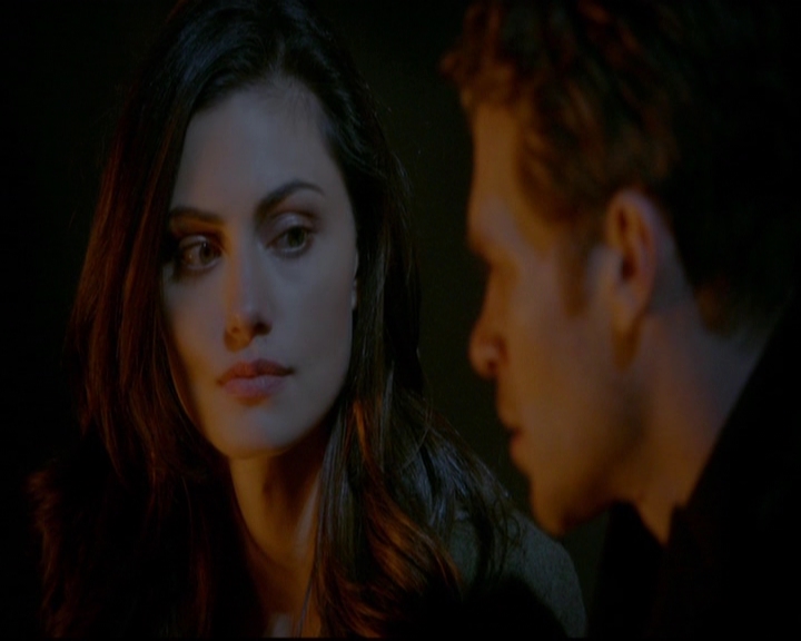 VampireDiariesWorld-dot-nl_TheOriginals_3x16AloneWithEverybody2096.jpg