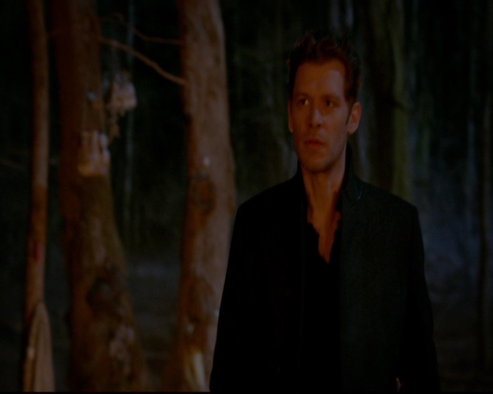 VampireDiariesWorld-dot-nl_TheOriginals_3x16AloneWithEverybody2113.jpg