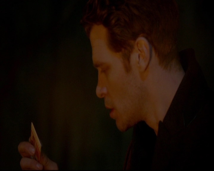 VampireDiariesWorld-dot-nl_TheOriginals_3x16AloneWithEverybody2117.jpg