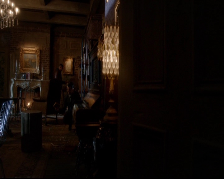 VampireDiariesWorld-dot-nl_TheOriginals_3x16AloneWithEverybody2125.jpg