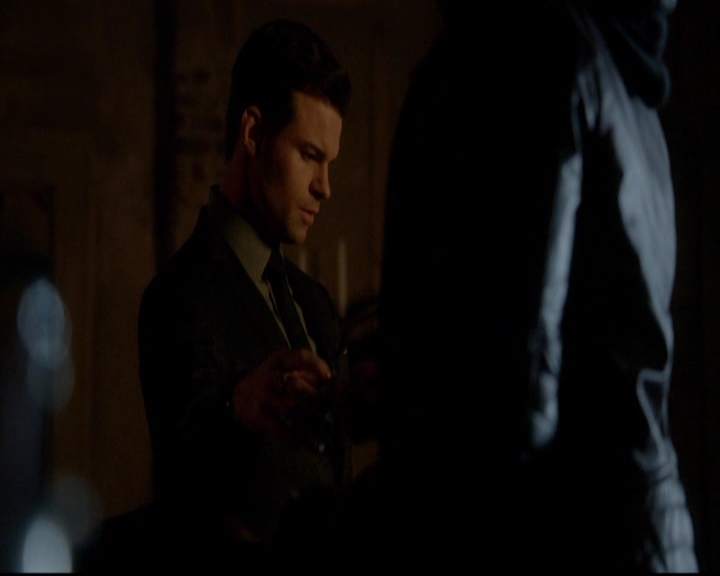 VampireDiariesWorld-dot-nl_TheOriginals_3x16AloneWithEverybody2131.jpg