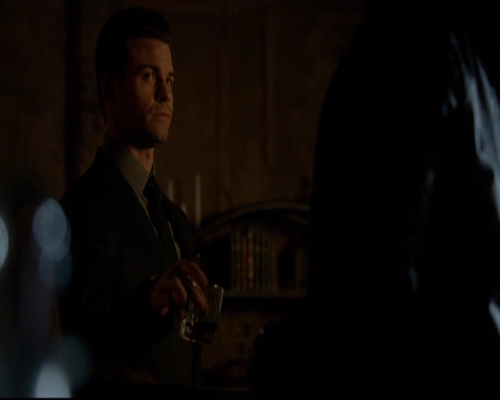 VampireDiariesWorld-dot-nl_TheOriginals_3x16AloneWithEverybody2143.jpg