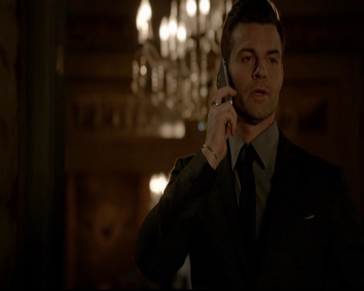 VampireDiariesWorld-dot-nl_TheOriginals_3x16AloneWithEverybody2177.jpg