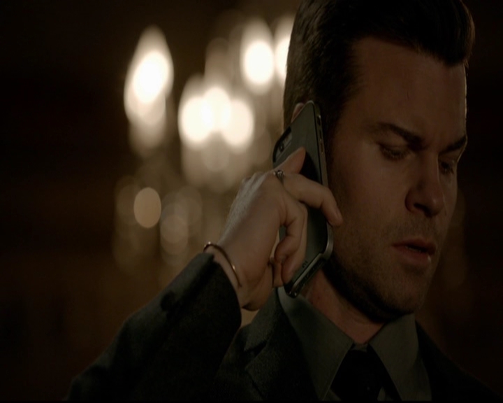 VampireDiariesWorld-dot-nl_TheOriginals_3x16AloneWithEverybody2193.jpg