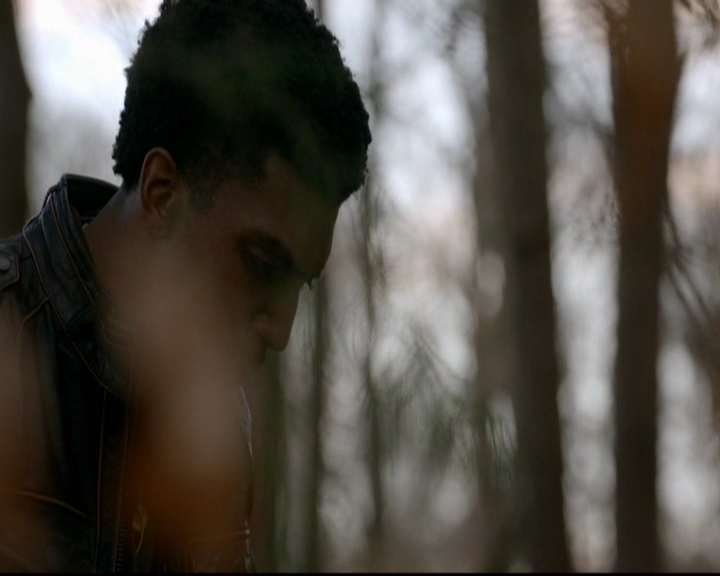 VampireDiariesWorld-dot-nl_TheOriginals_3x17BehindTheBlackHorizon0431.jpg