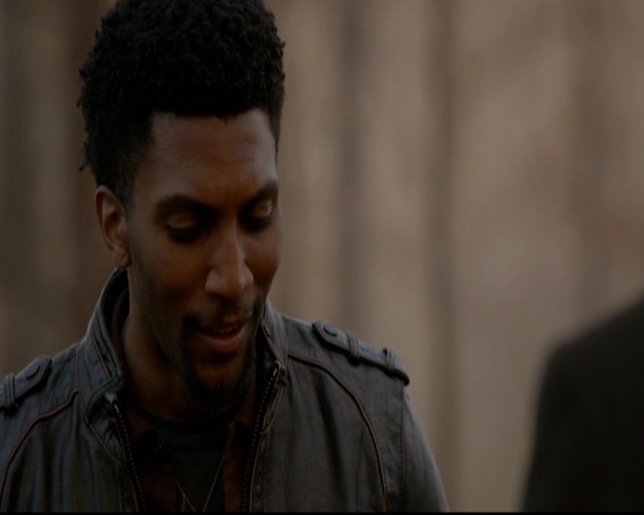 VampireDiariesWorld-dot-nl_TheOriginals_3x17BehindTheBlackHorizon0445.jpg