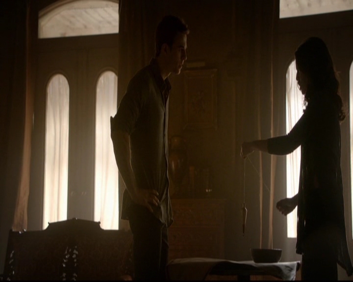 VampireDiariesWorld-dot-nl_TheOriginals_3x17BehindTheBlackHorizon0485.jpg