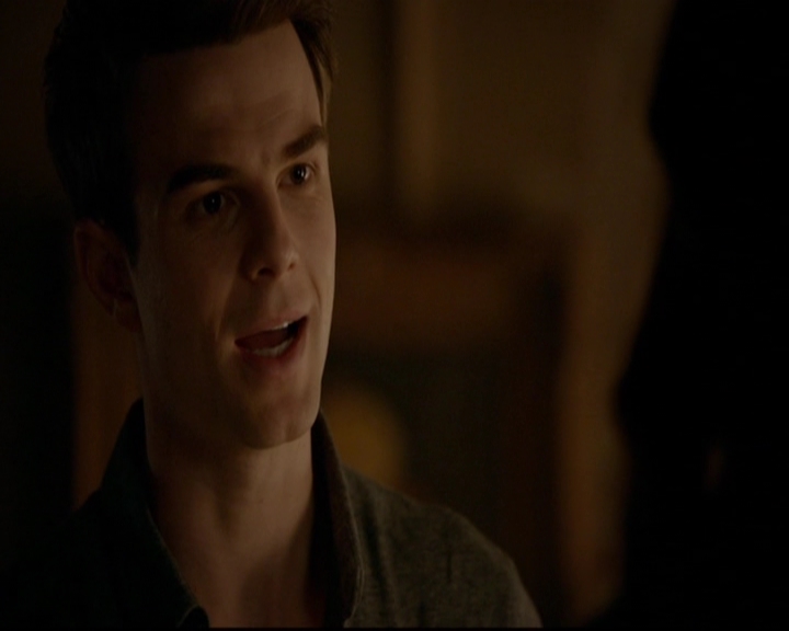 VampireDiariesWorld-dot-nl_TheOriginals_3x17BehindTheBlackHorizon0514.jpg