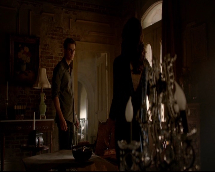 VampireDiariesWorld-dot-nl_TheOriginals_3x17BehindTheBlackHorizon0531.jpg