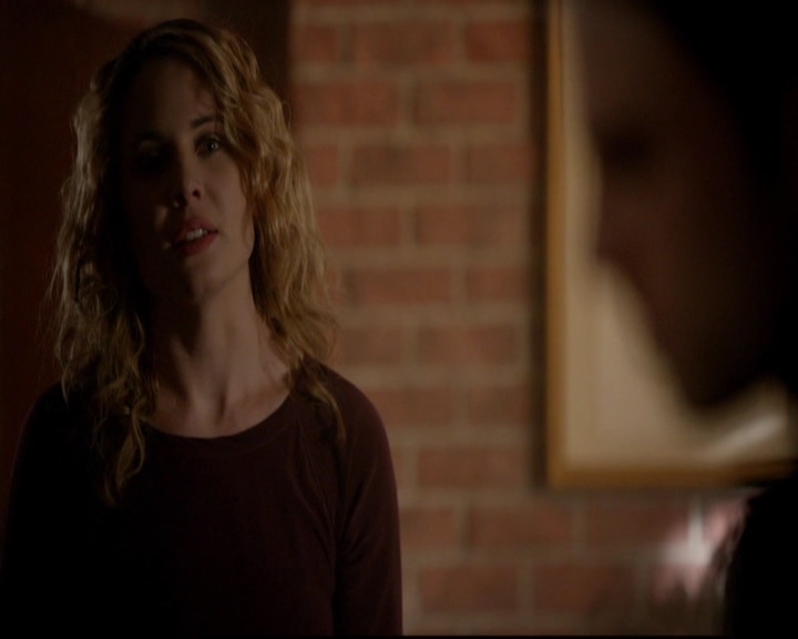 VampireDiariesWorld-dot-nl_TheOriginals_3x17BehindTheBlackHorizon0723.jpg