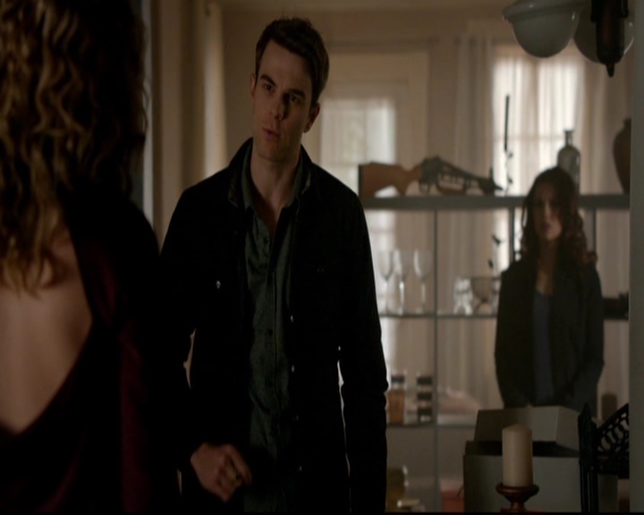 VampireDiariesWorld-dot-nl_TheOriginals_3x17BehindTheBlackHorizon0727.jpg