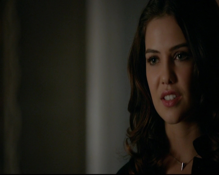 VampireDiariesWorld-dot-nl_TheOriginals_3x17BehindTheBlackHorizon0763.jpg