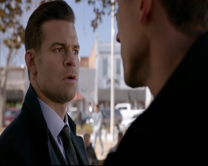 VampireDiariesWorld-dot-nl_TheOriginals_3x17BehindTheBlackHorizon0854.jpg