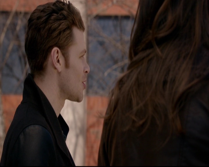 VampireDiariesWorld-dot-nl_TheOriginals_3x17BehindTheBlackHorizon0887.jpg