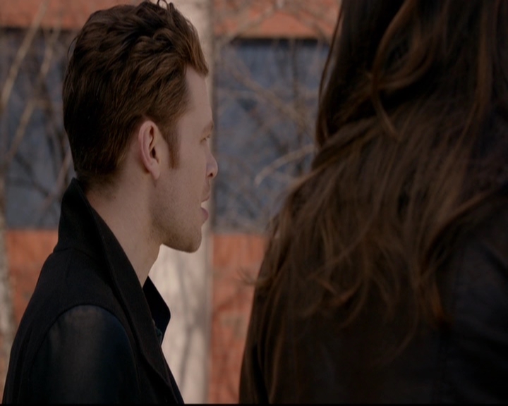 VampireDiariesWorld-dot-nl_TheOriginals_3x17BehindTheBlackHorizon0888.jpg