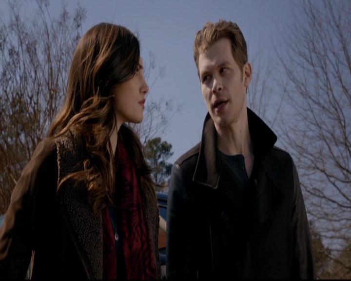 VampireDiariesWorld-dot-nl_TheOriginals_3x17BehindTheBlackHorizon0893.jpg