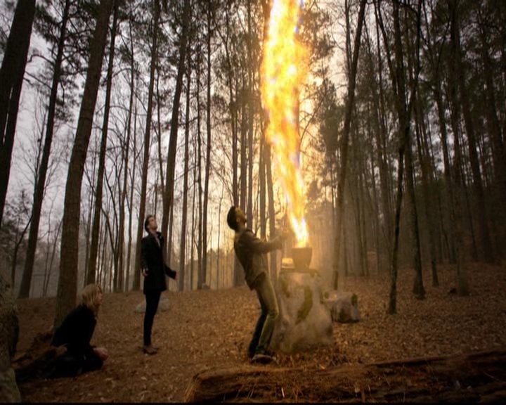 VampireDiariesWorld-dot-nl_TheOriginals_3x17BehindTheBlackHorizon0943.jpg