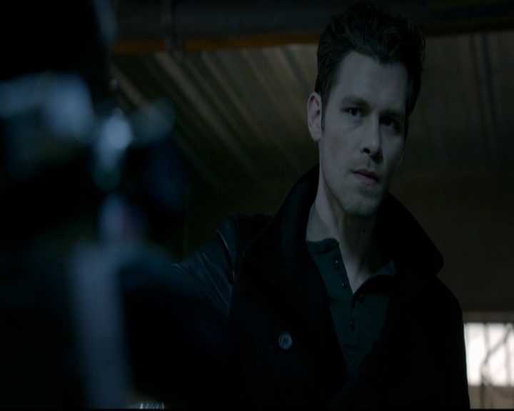 VampireDiariesWorld-dot-nl_TheOriginals_3x17BehindTheBlackHorizon1069.jpg