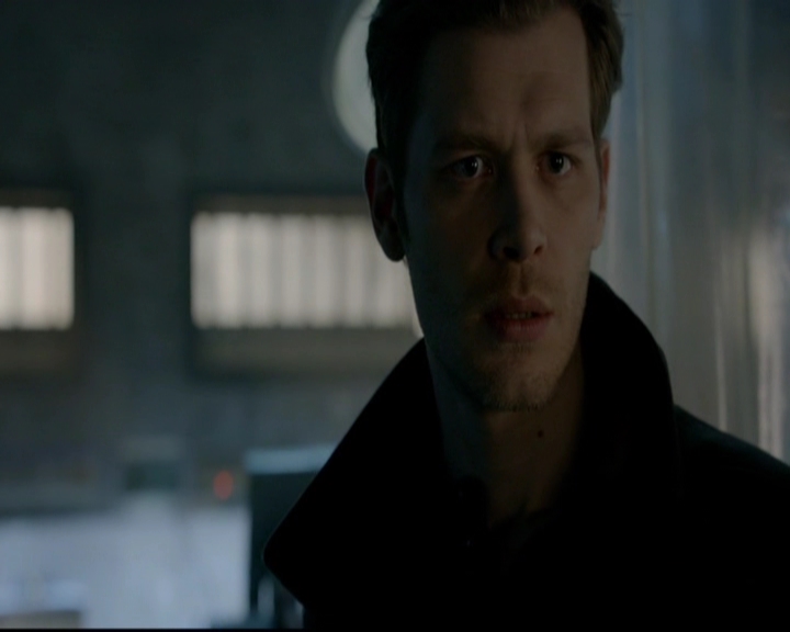 VampireDiariesWorld-dot-nl_TheOriginals_3x17BehindTheBlackHorizon1077.jpg