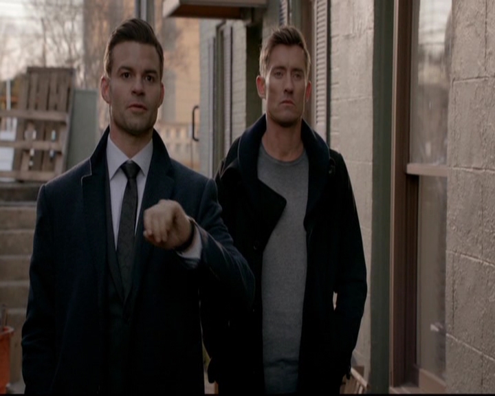 VampireDiariesWorld-dot-nl_TheOriginals_3x17BehindTheBlackHorizon1088.jpg