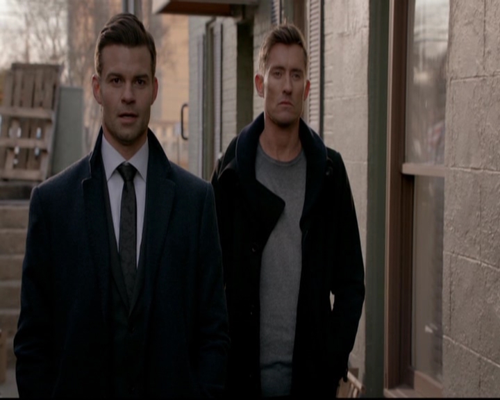 VampireDiariesWorld-dot-nl_TheOriginals_3x17BehindTheBlackHorizon1090.jpg