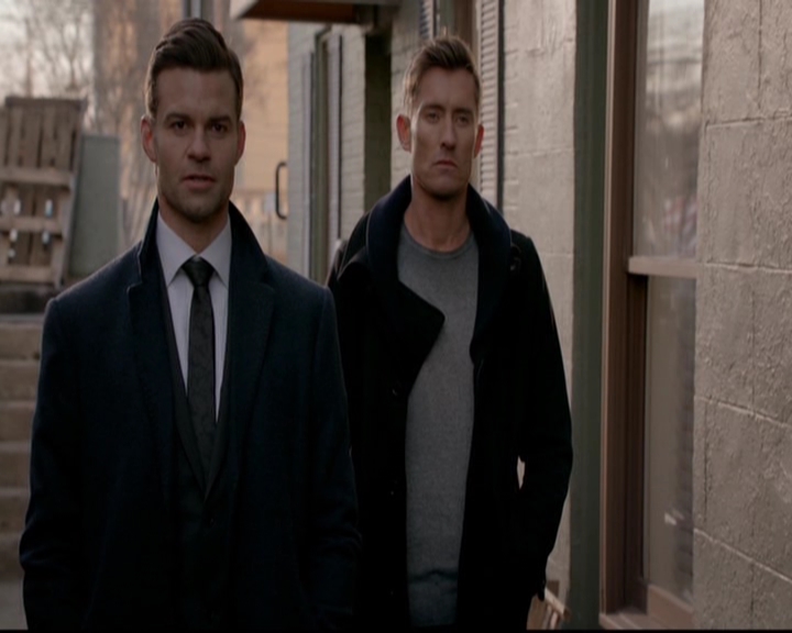 VampireDiariesWorld-dot-nl_TheOriginals_3x17BehindTheBlackHorizon1091.jpg