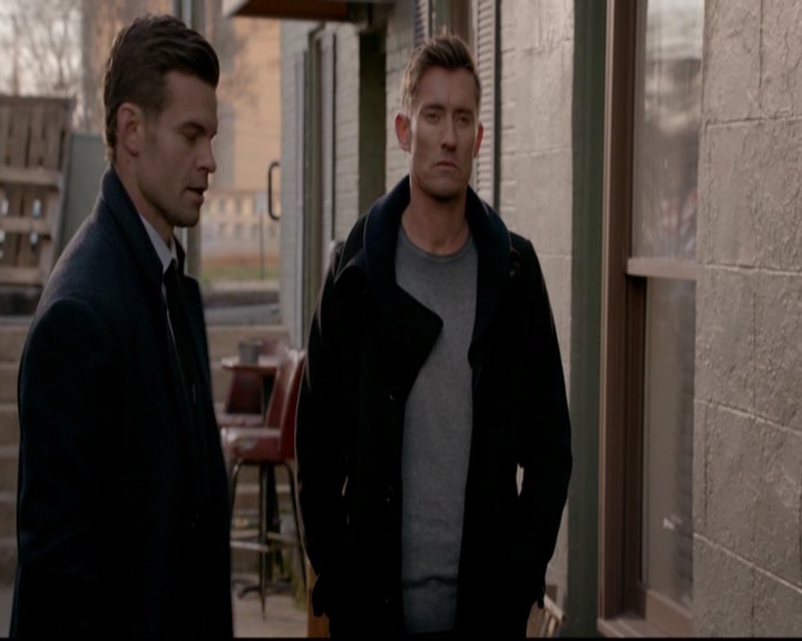 VampireDiariesWorld-dot-nl_TheOriginals_3x17BehindTheBlackHorizon1092.jpg