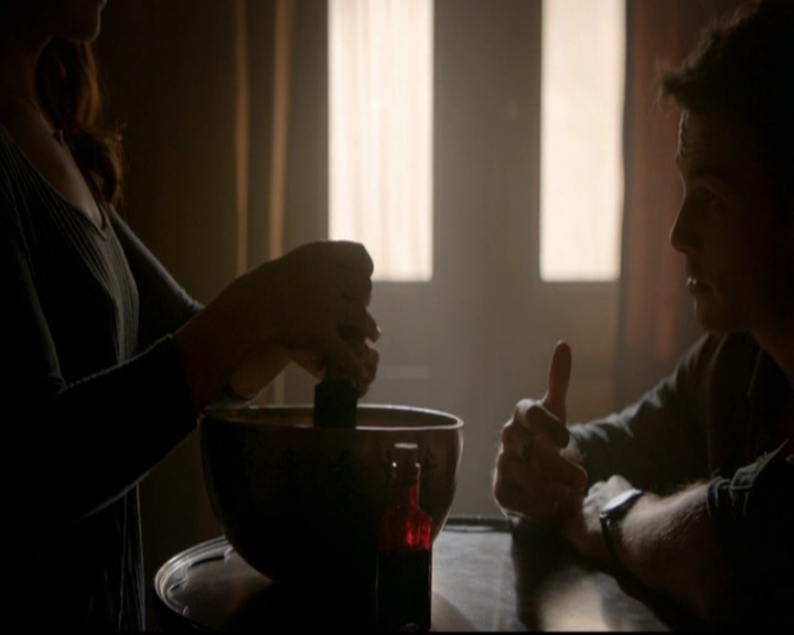 VampireDiariesWorld-dot-nl_TheOriginals_3x17BehindTheBlackHorizon1156.jpg