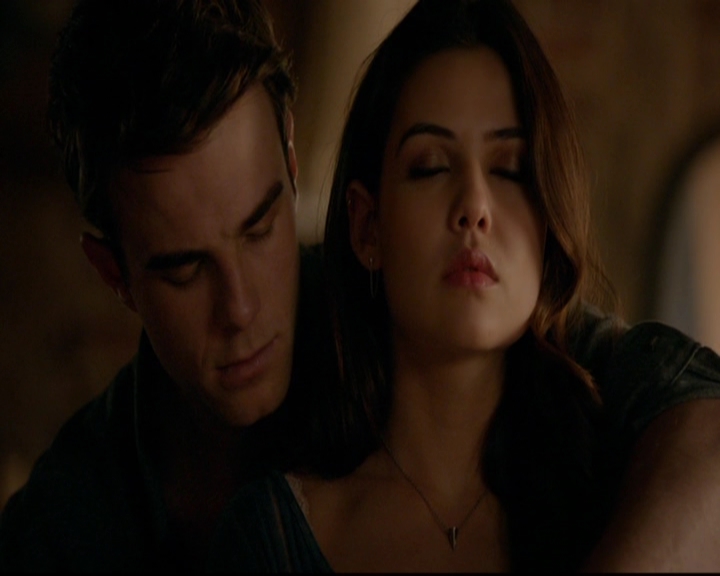 VampireDiariesWorld-dot-nl_TheOriginals_3x17BehindTheBlackHorizon1186.jpg