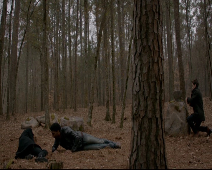 VampireDiariesWorld-dot-nl_TheOriginals_3x17BehindTheBlackHorizon1219.jpg