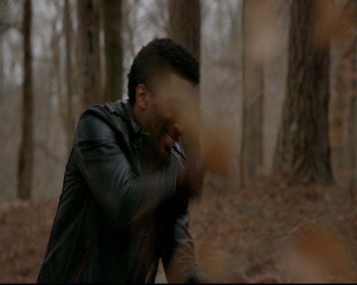 VampireDiariesWorld-dot-nl_TheOriginals_3x17BehindTheBlackHorizon1229.jpg