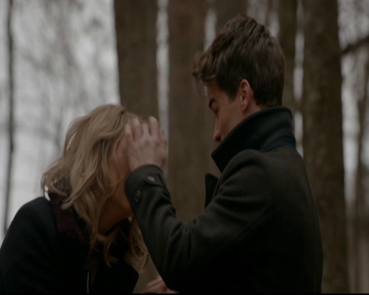 VampireDiariesWorld-dot-nl_TheOriginals_3x17BehindTheBlackHorizon1258.jpg