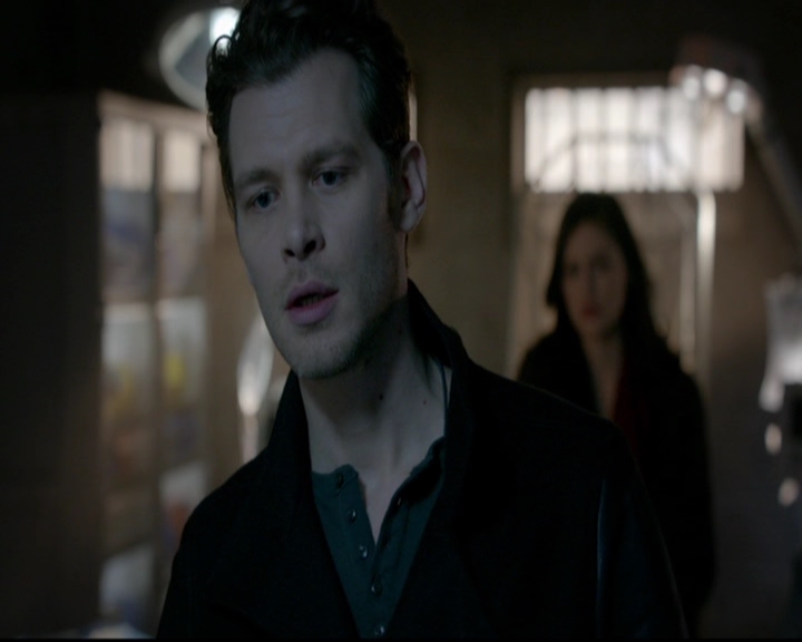 VampireDiariesWorld-dot-nl_TheOriginals_3x17BehindTheBlackHorizon1364.jpg